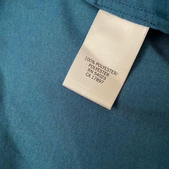 Banana Republic blouse size Medium petite - Picture 7 of 7